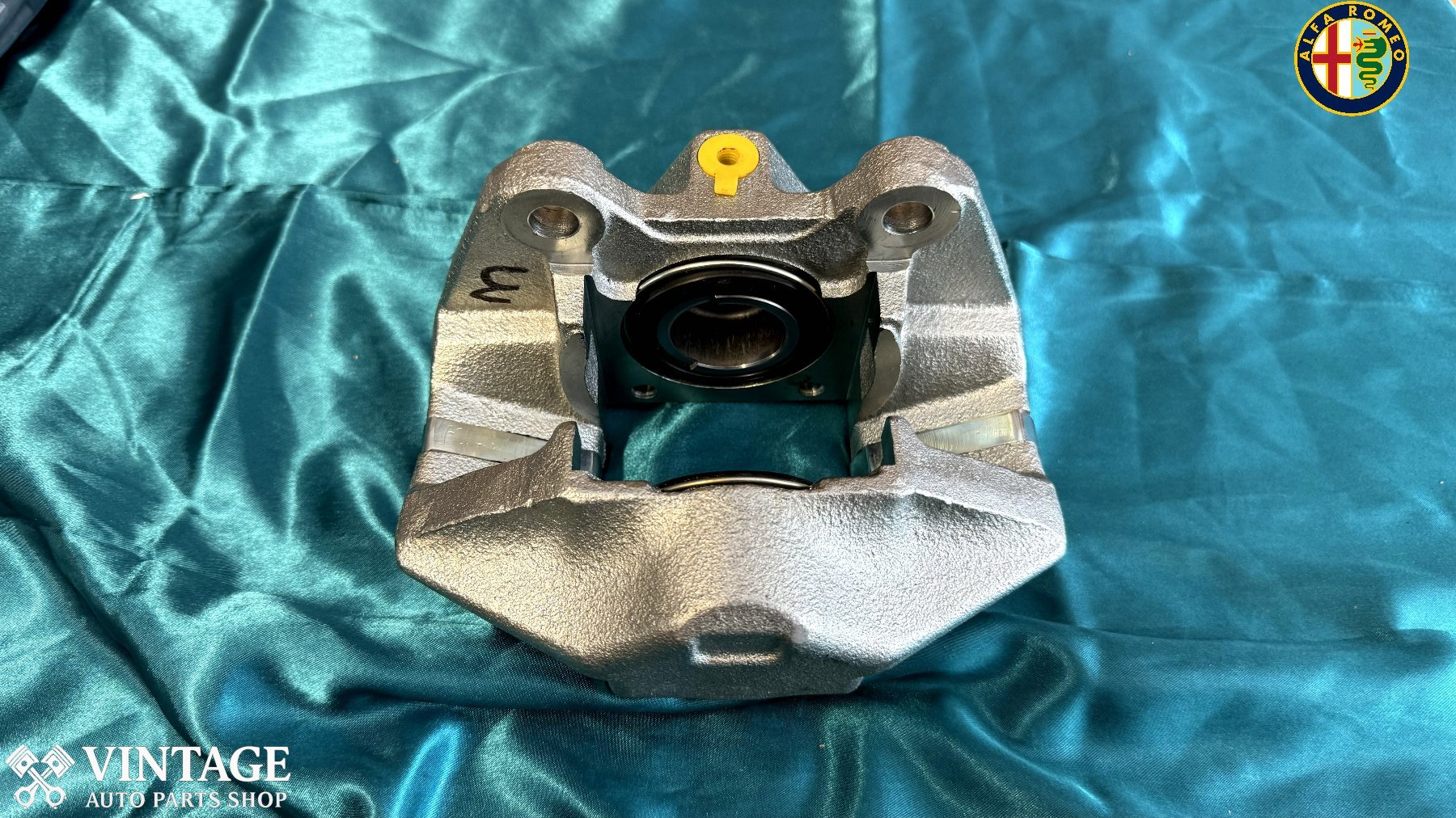 Front brake callipers front Alfa Romeo 105