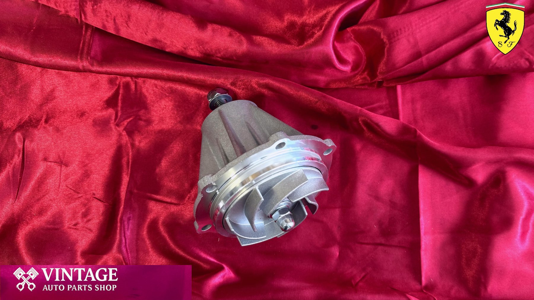 Water pump Ferrari 355